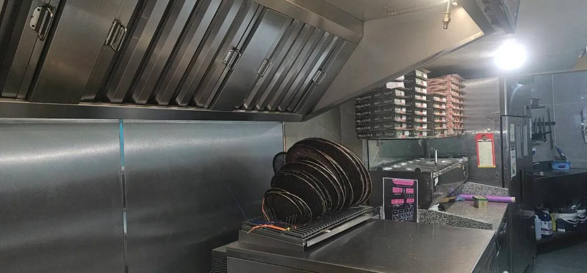 Takeaway  for  sale - Image 1