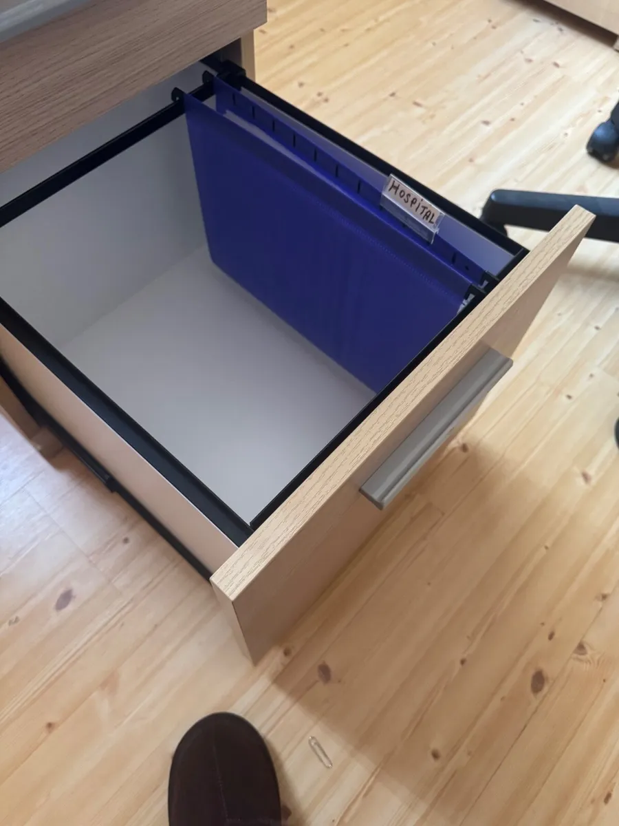 New filing cabinet - Image 4