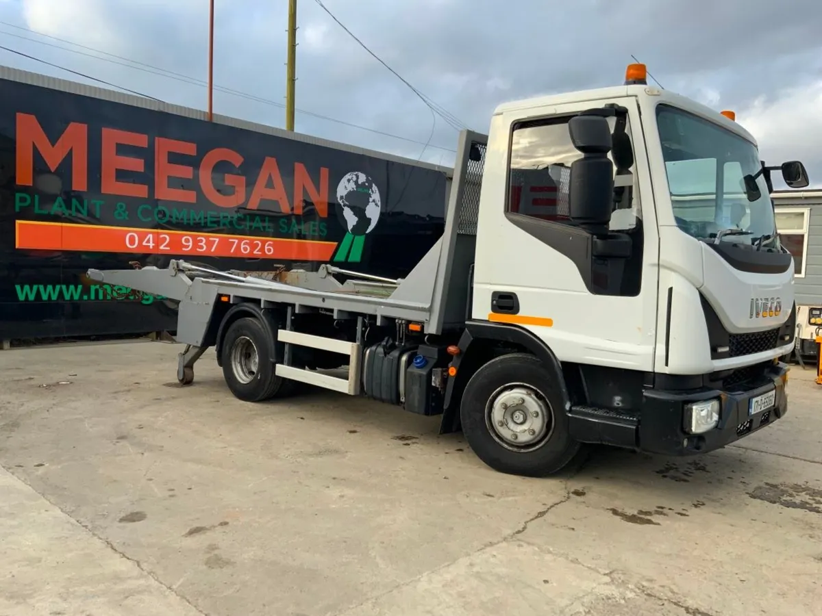 Iveco Eurocargo EUROCARGO 75E160 CHAIN LIFT SKIP. - Image 1