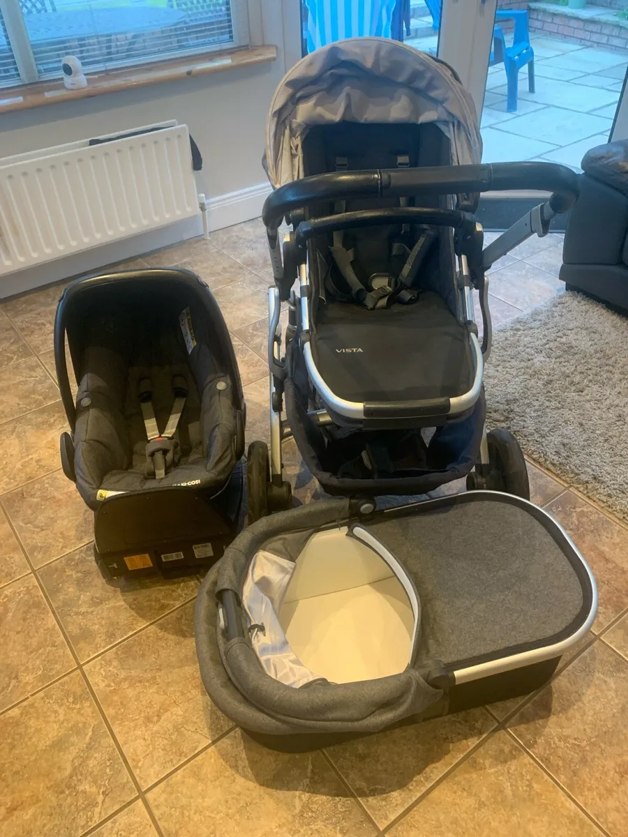 Uppa baby vista bundle - Image 1