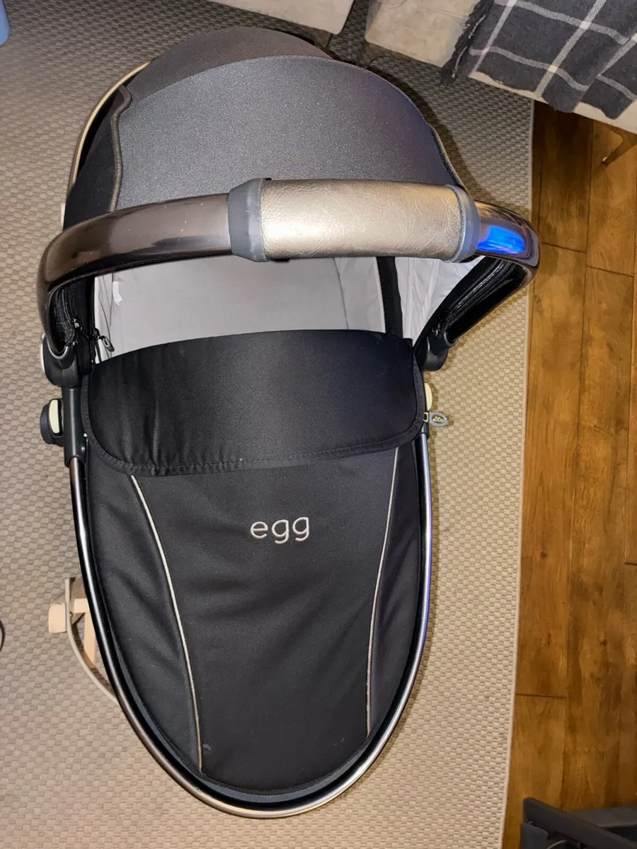 Egg Pram Carrycot - Image 2