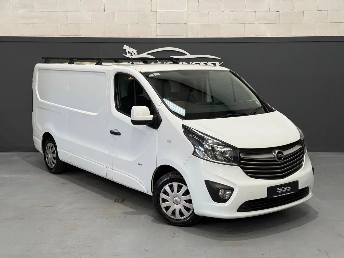 2017 OPEL VIVARO DIESEL MANUAL €9950 INC VAT - Image 3