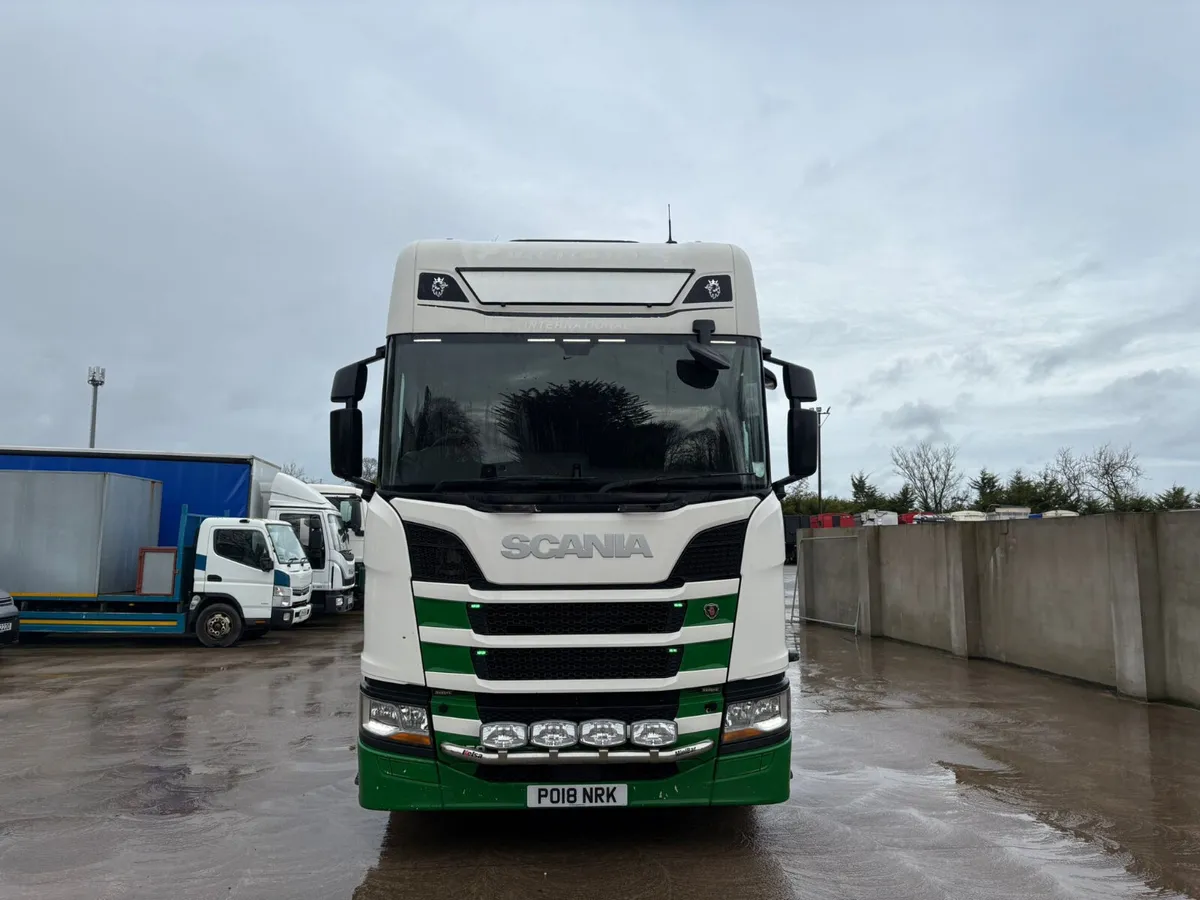 2018 Scania R450 6x2 - Image 3