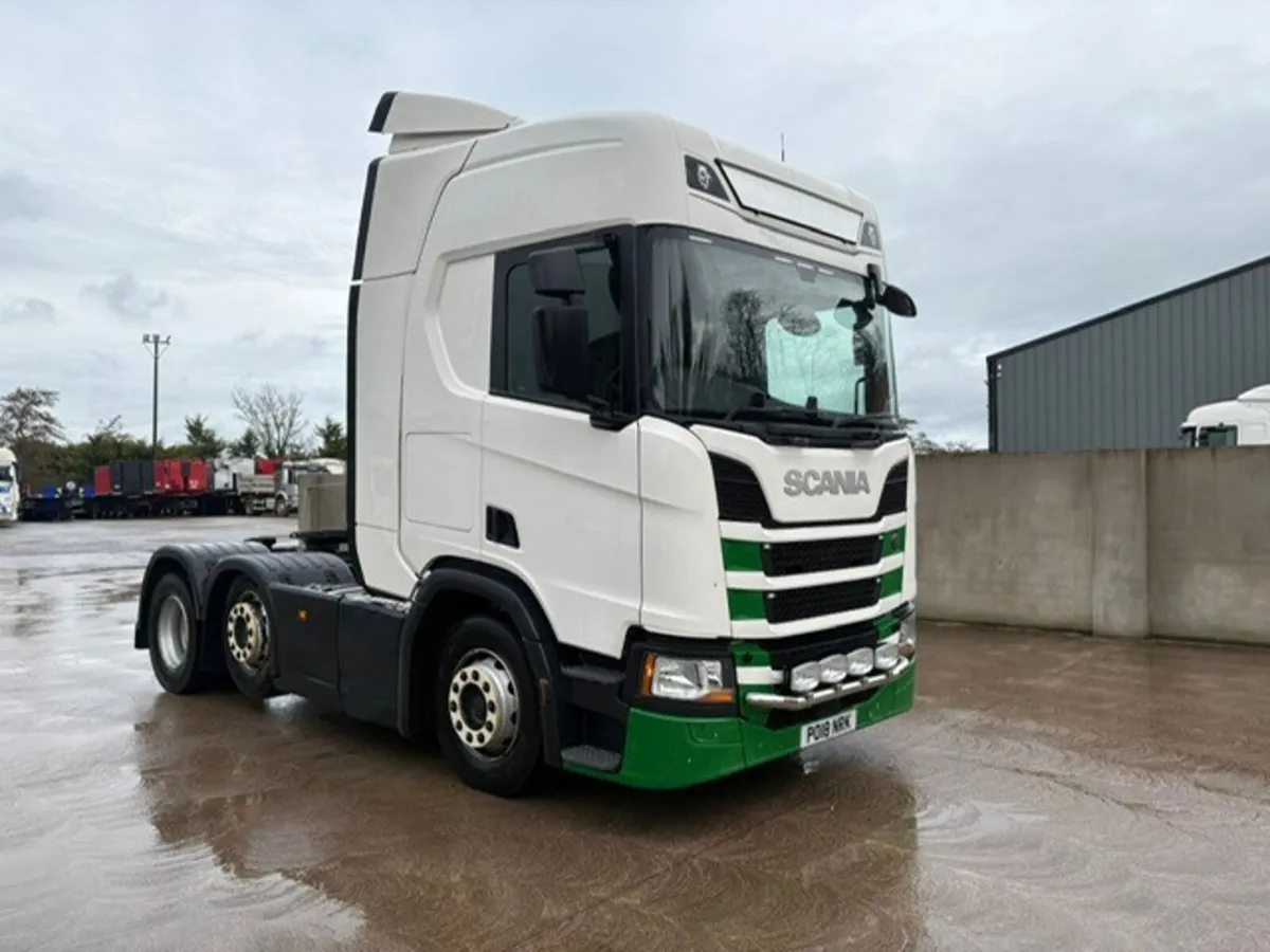 2018 Scania R450 6x2 - Image 1