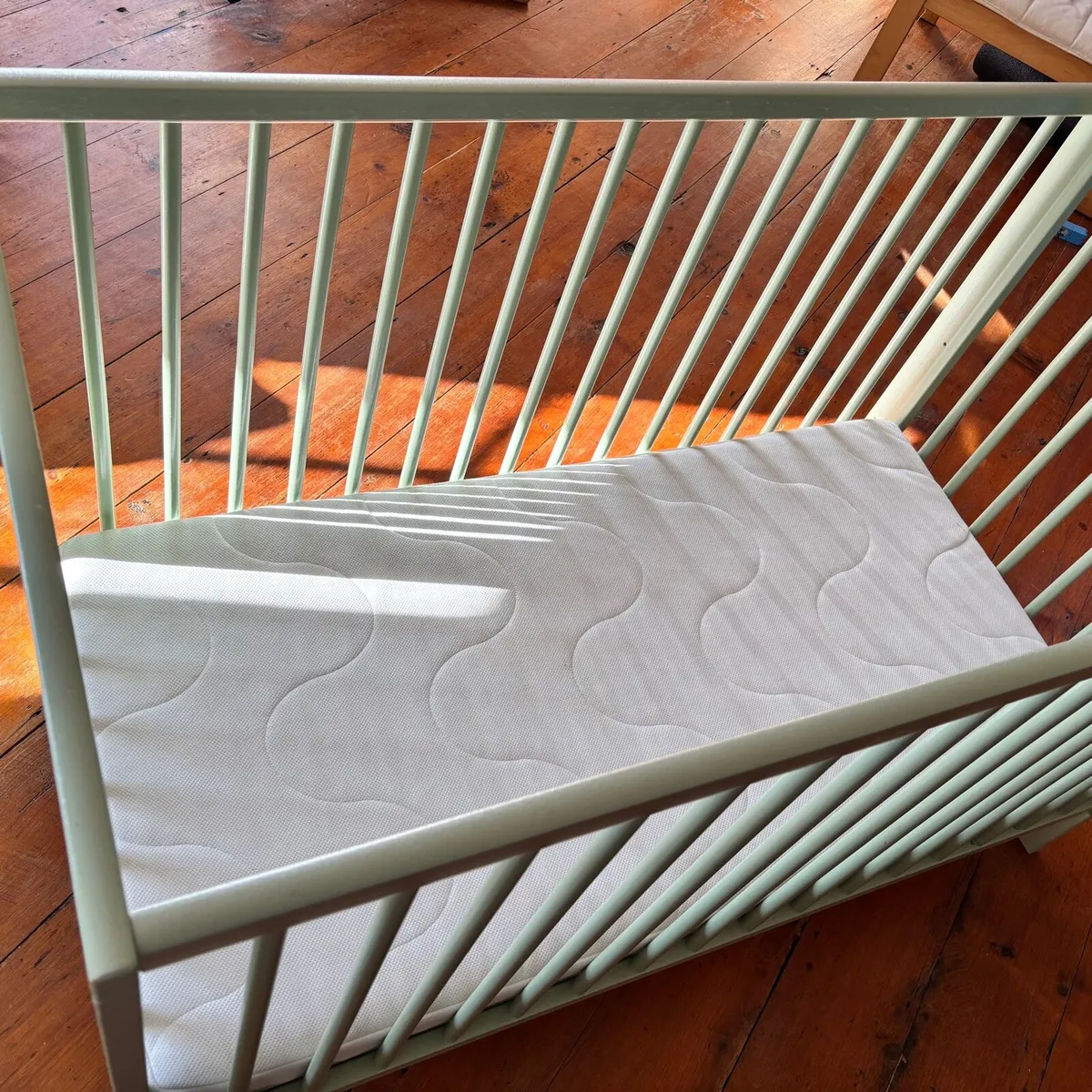 Baby cot and changing table - Image 2