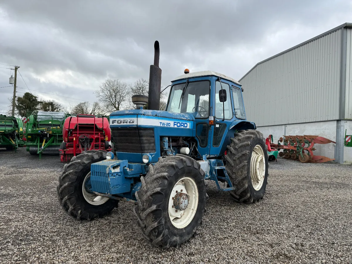 FORD TW 20 - Image 1