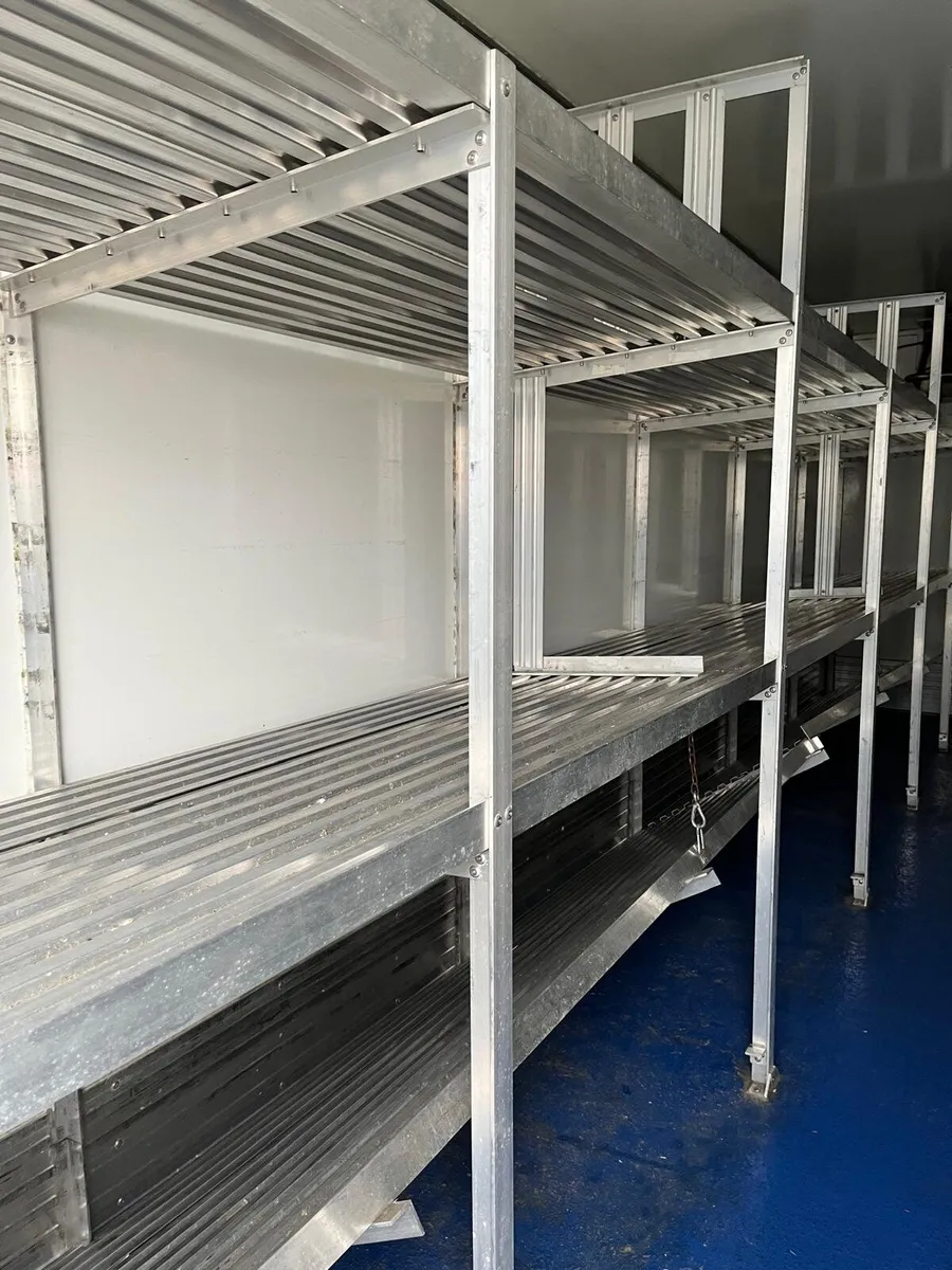 21FT GRAY AND ADAMS INSULATED FRIDGE BODY - Image 3