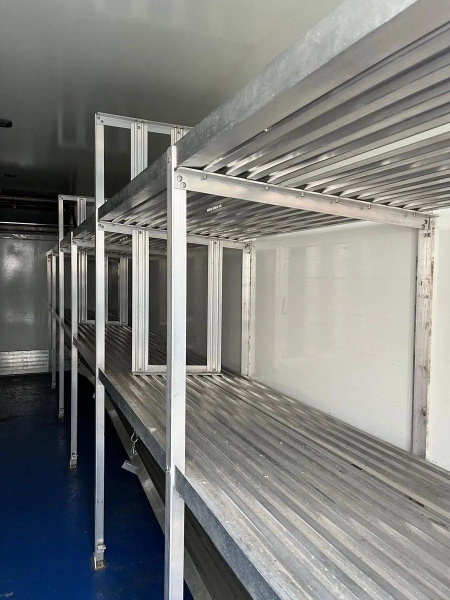 21FT GRAY AND ADAMS INSULATED FRIDGE BODY - Image 4