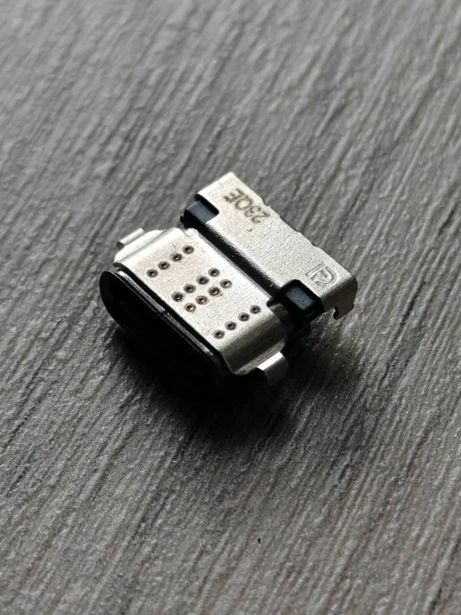 USB-C for ThinkPad E14/E15 Gen 5 P14s/T14 Gen 3/4 - Image 1