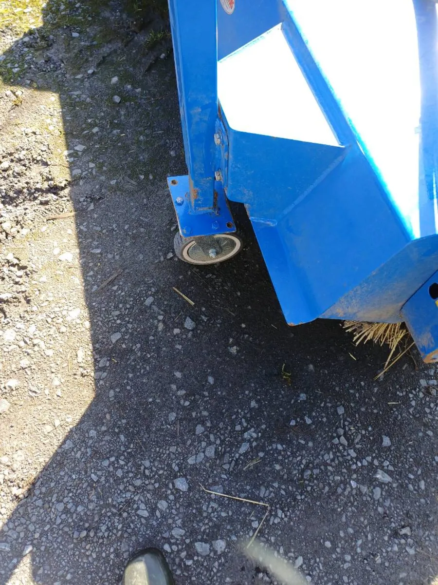 NC ROAD BRUSH - Image 4