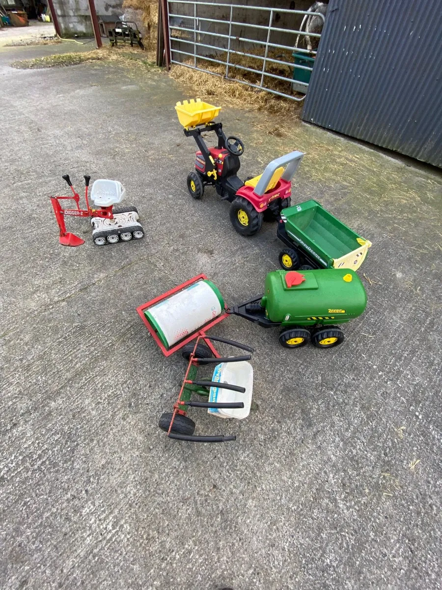 Toy farm machinery - Image 2