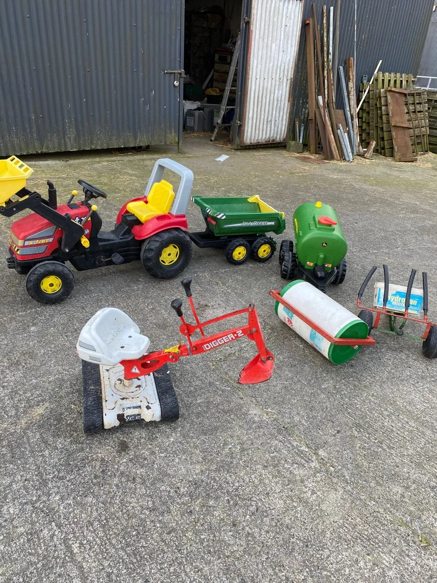 Toy farm machinery - Image 3