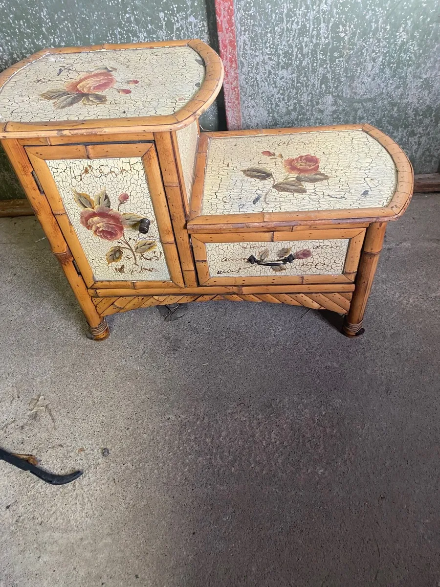 Vintage piece of furniture - Image 1