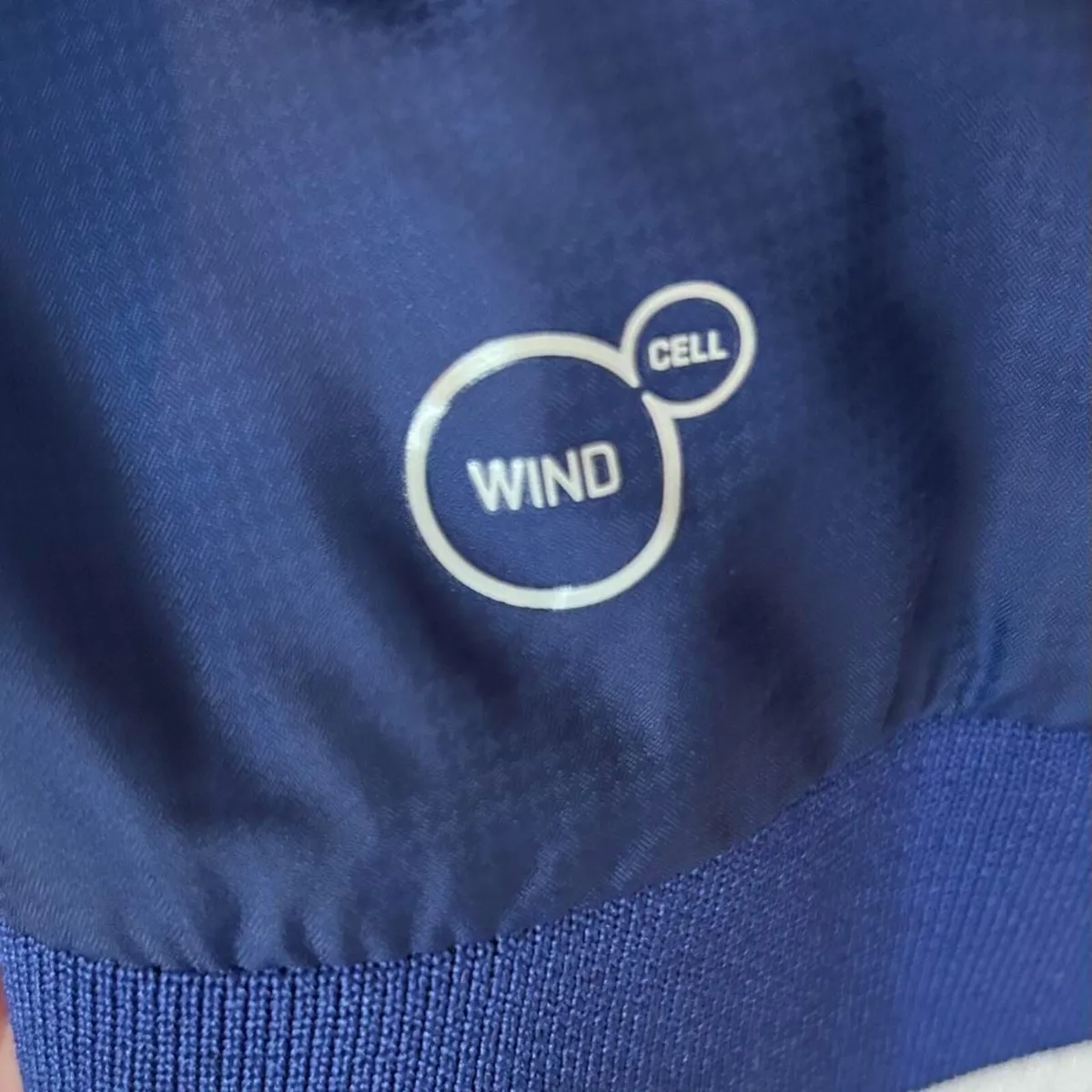 Men’s Puma Jacket size M, absolutely mint! - Image 3