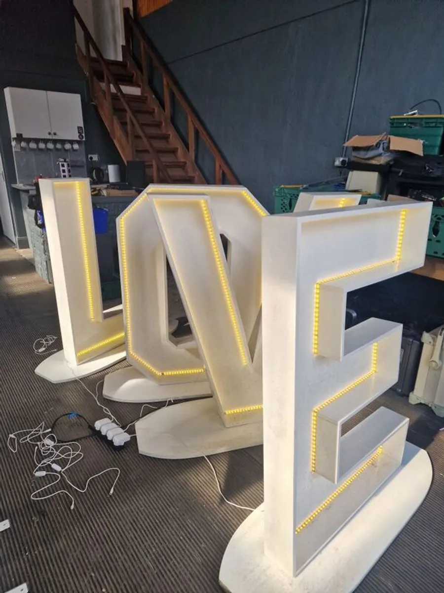 DJ Hire equipmebt - Image 3