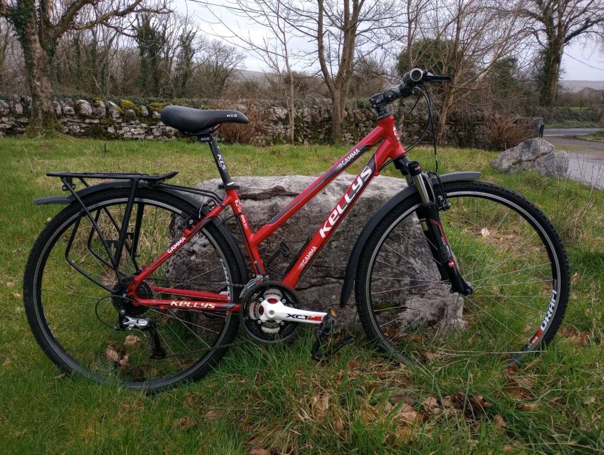 Ladies Hybrid bicycle - Image 1