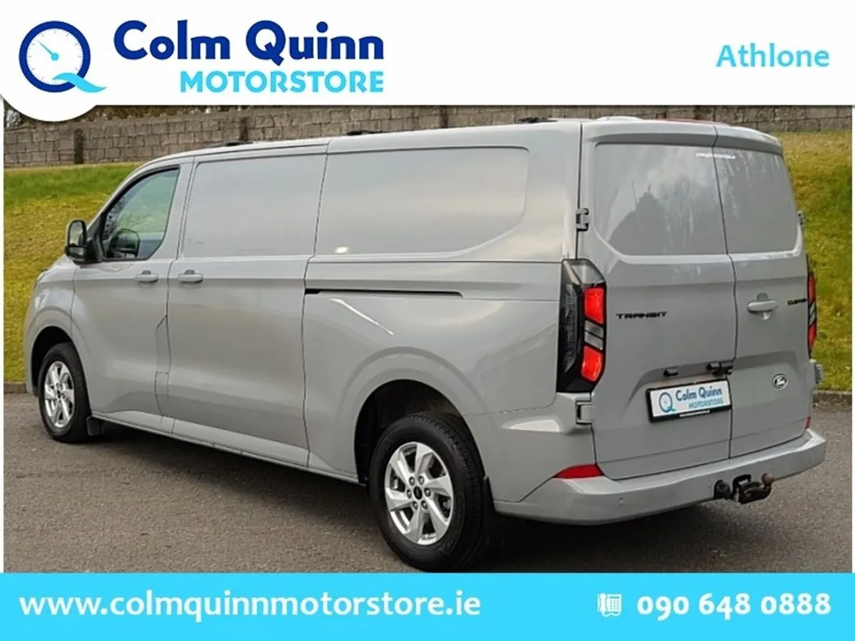 Ford Transit Custom 300 L LIMT 2.0 Diesel - 1 Owne - Image 4