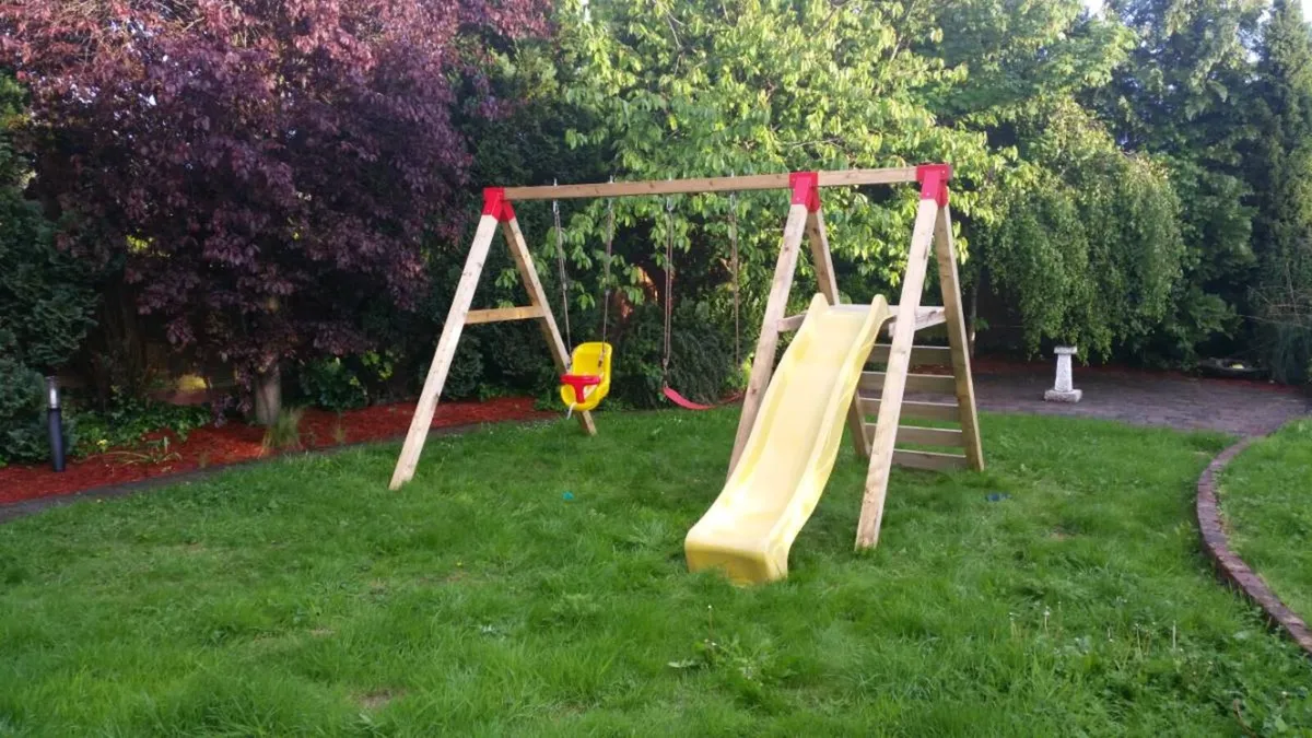 Climbing frames - Image 3