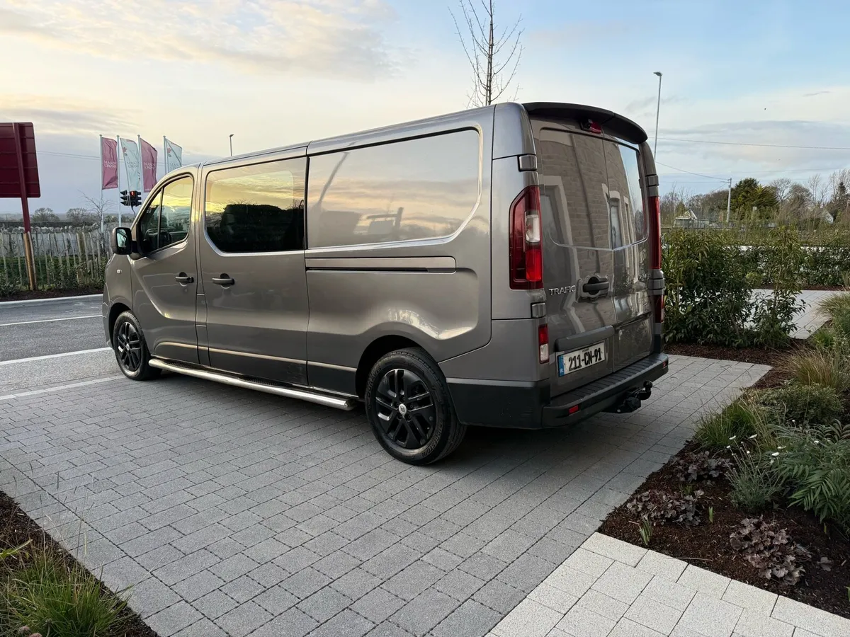 211 Renault trafic for sale! - Image 3