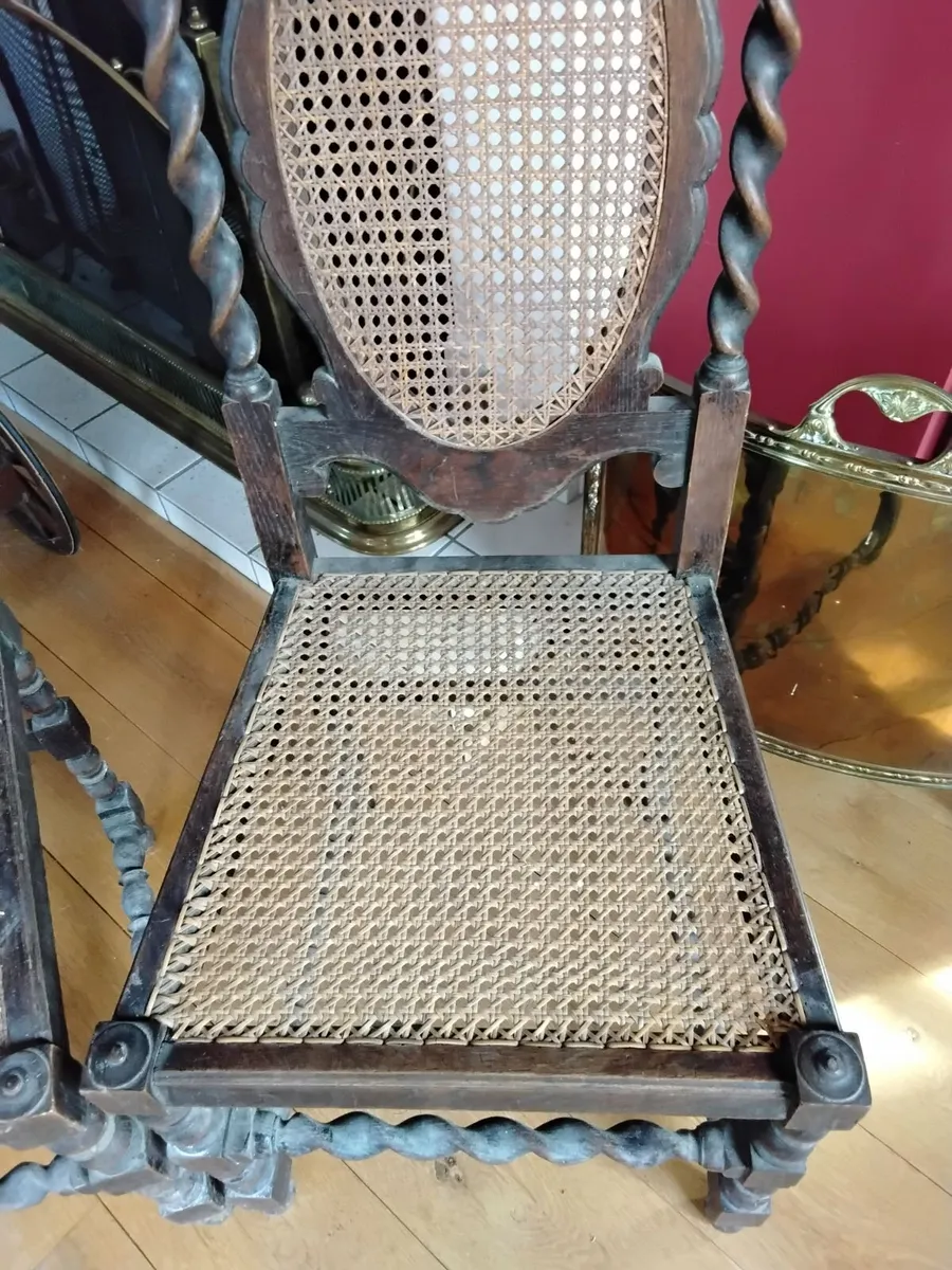 Pair of old chairs - Image 4