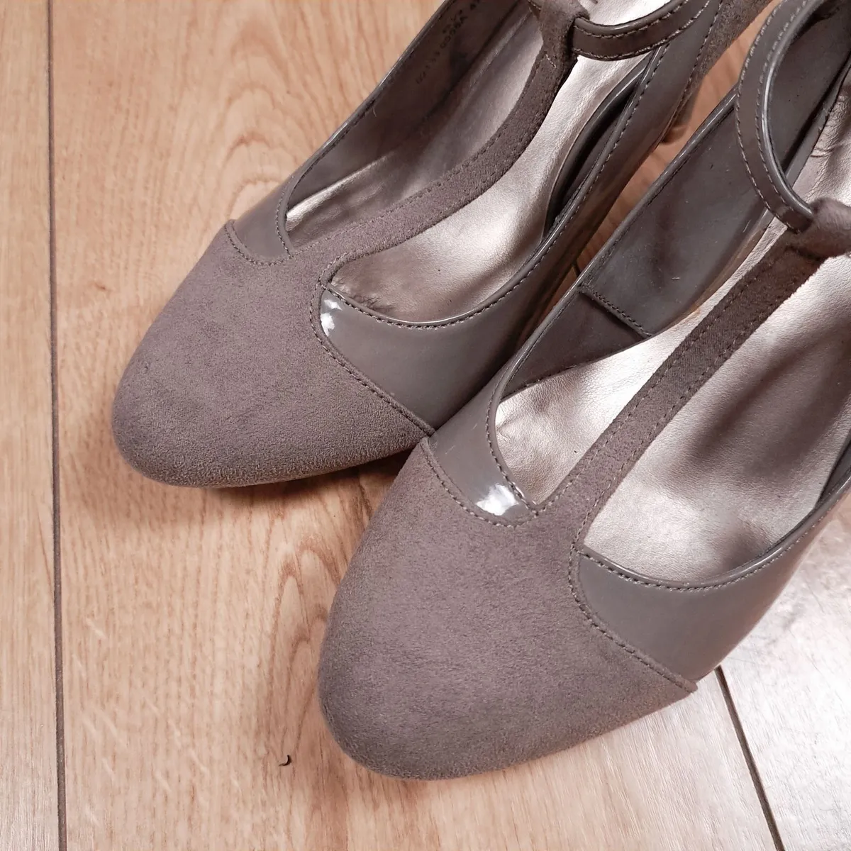 M&S Taupe Beige Suede Heels Pumps 6.5UK/39.5EU - Image 3