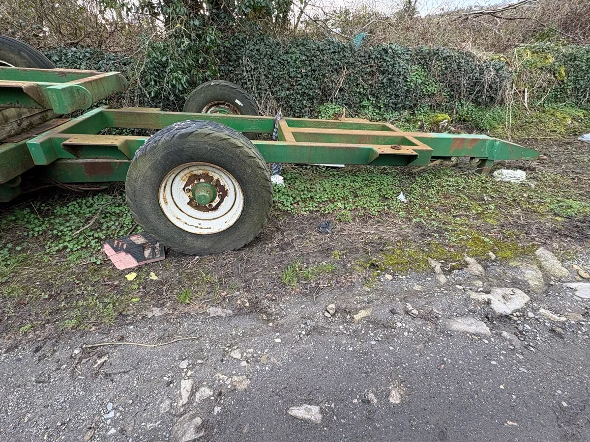 Chassis for sale - Image 1