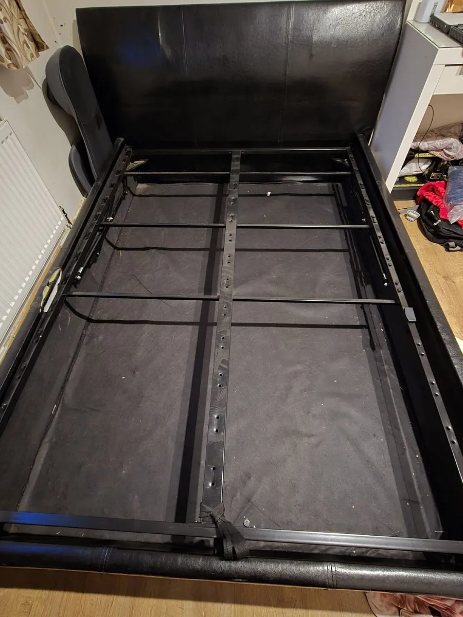 Double bunk bed "FREE" - Image 1