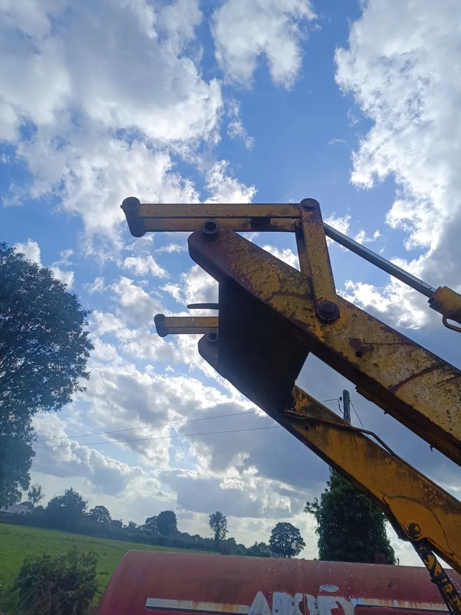 Plant and machinery - Image 2