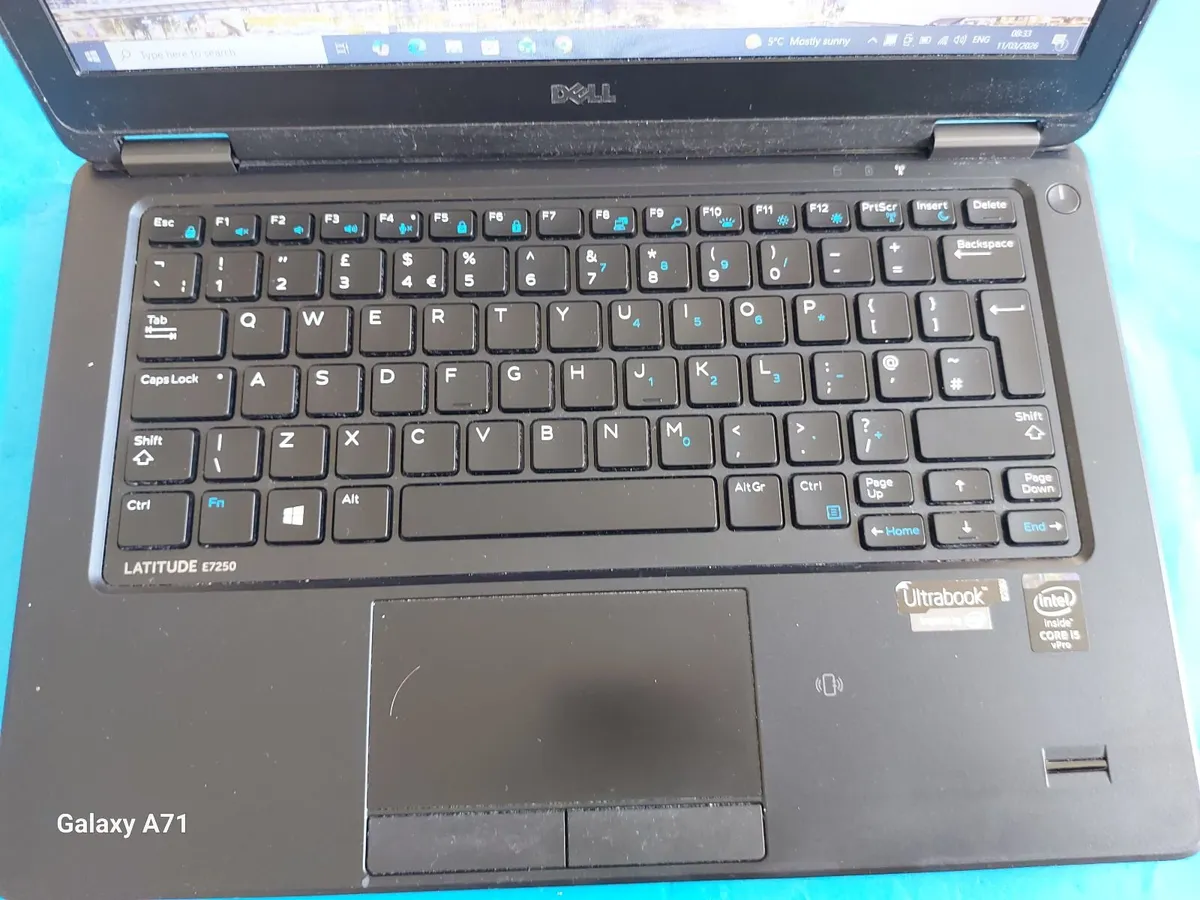 Dell Latitude E7250 Ultrabook, 8GB Ram, 238GB SSD - Image 2