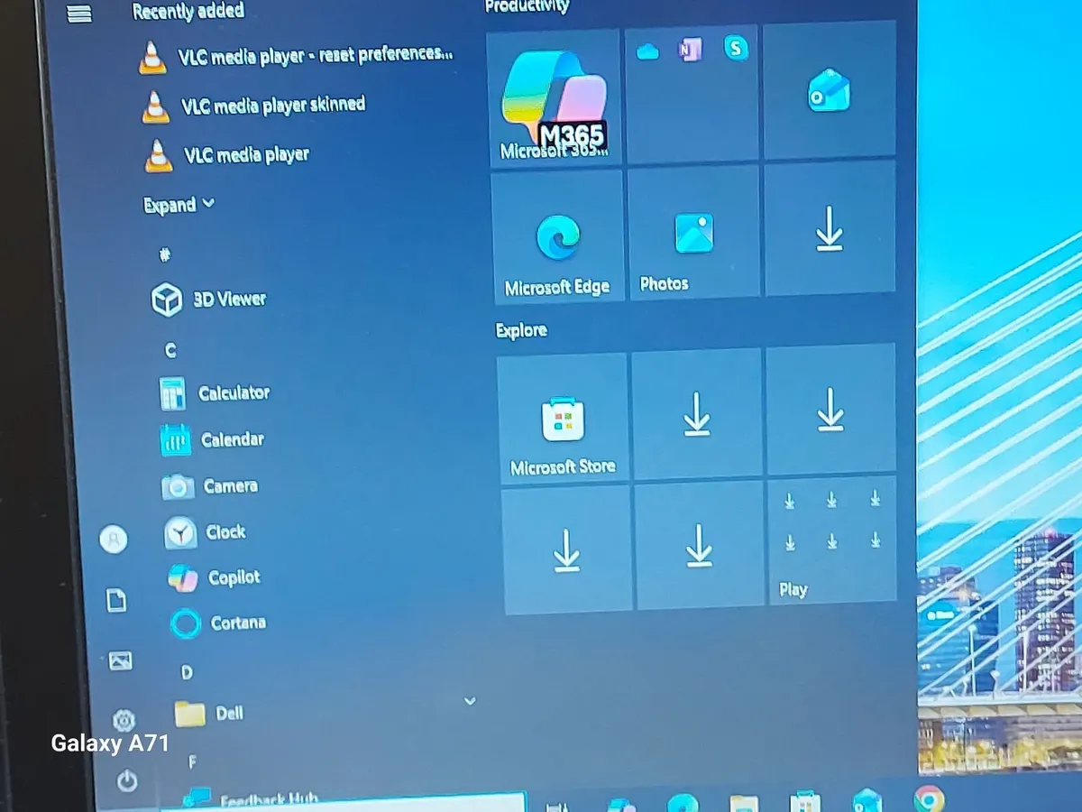 Dell Latitude E7250 Ultrabook, 8GB Ram, 238GB SSD - Image 4