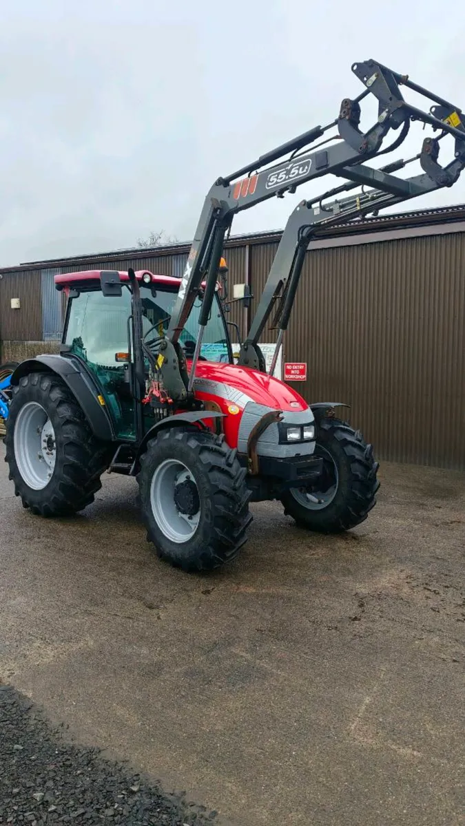 McCormick CMax 95 - Image 1