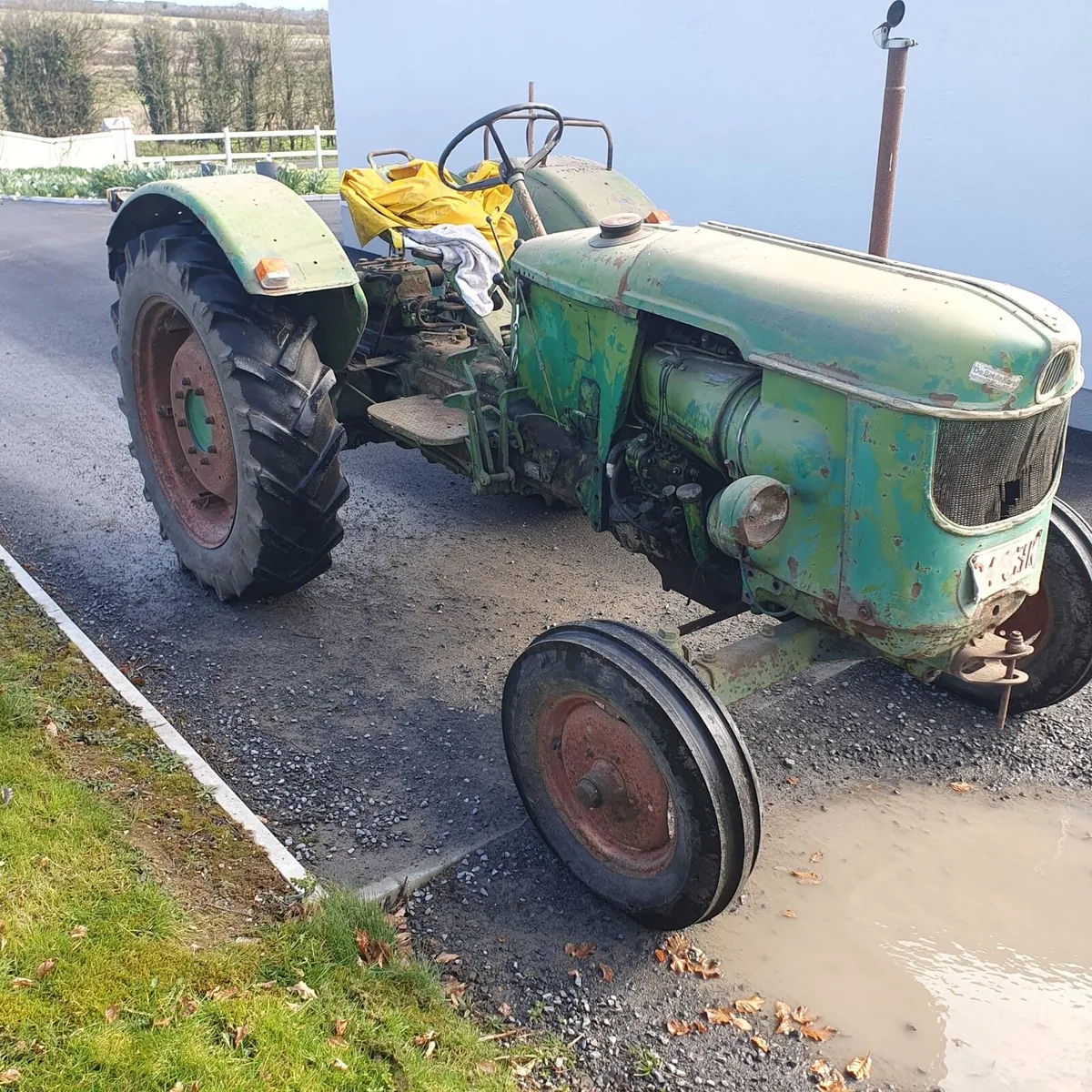 Vintage tractor Deutz D40 - Image 4
