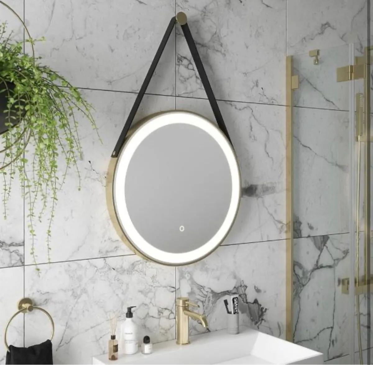 Gold hanging round LED mirror