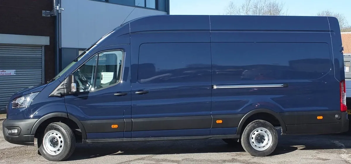 2025 Ford Transit High Roof Panel Van - Image 4