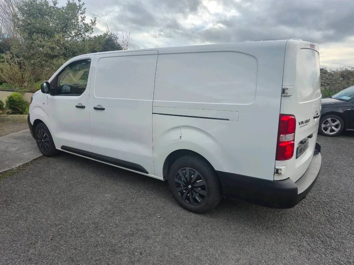 Vauxhall vivaro 1.5 2019 LWB- NO VAT - Image 4