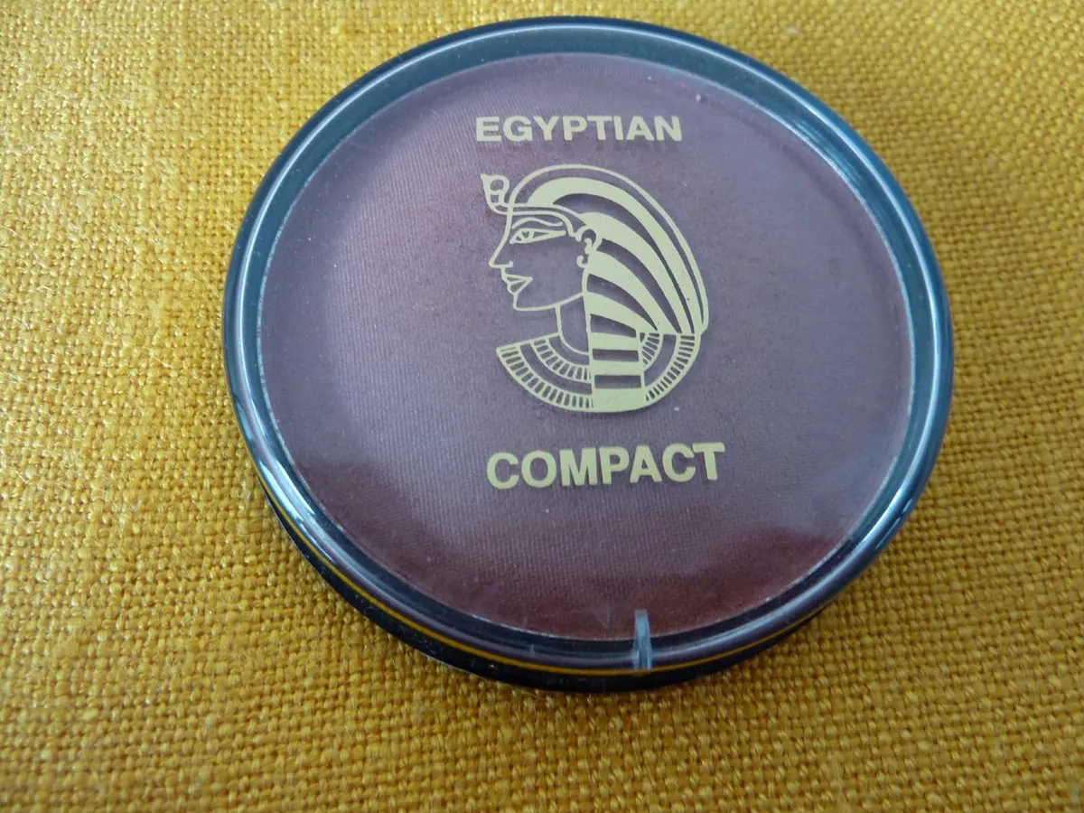 Egyptian earth compact bronzing powder - Image 1