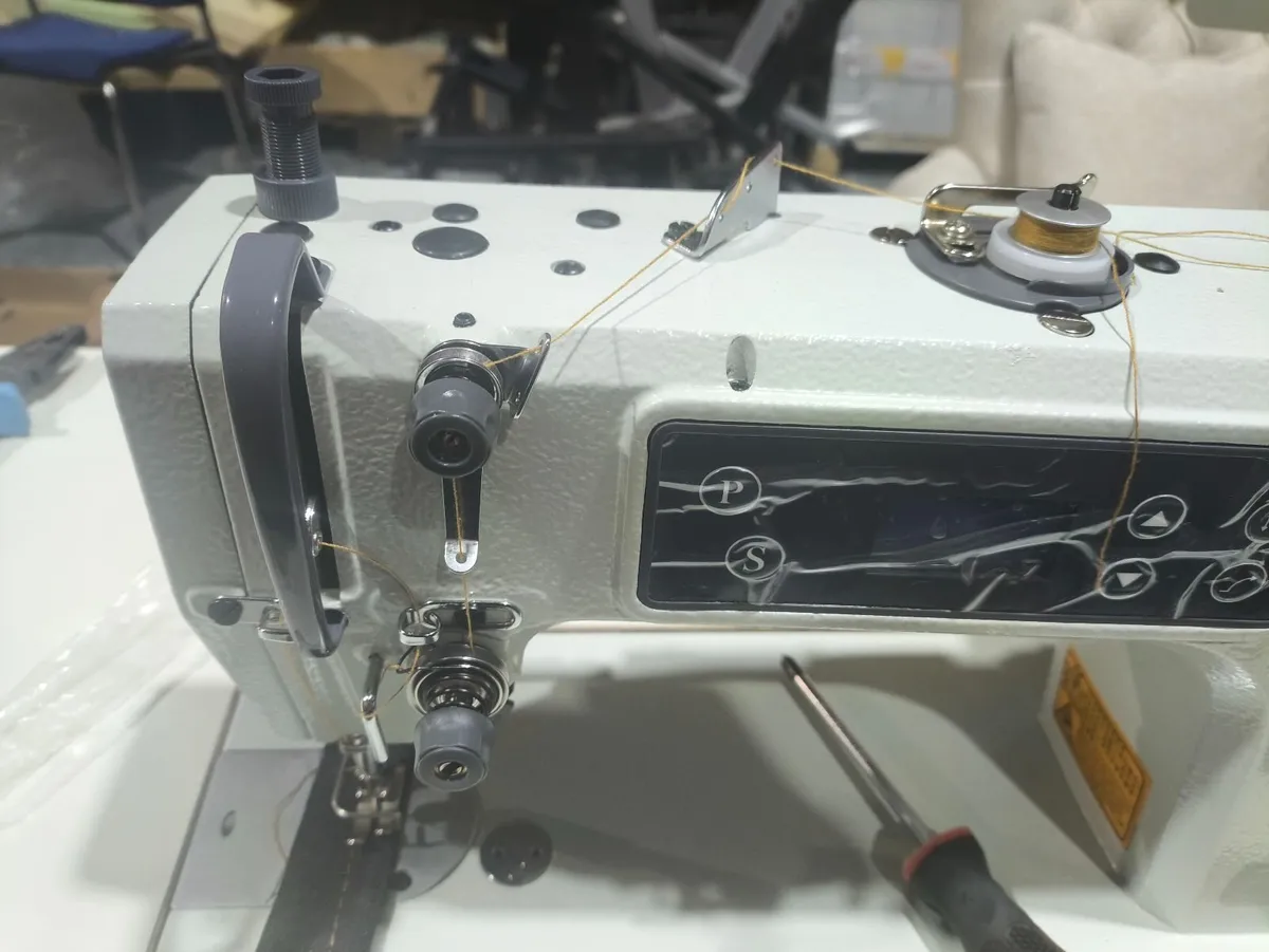 NEW - Typical GC 6158 HD ind. sewing machine - Image 3