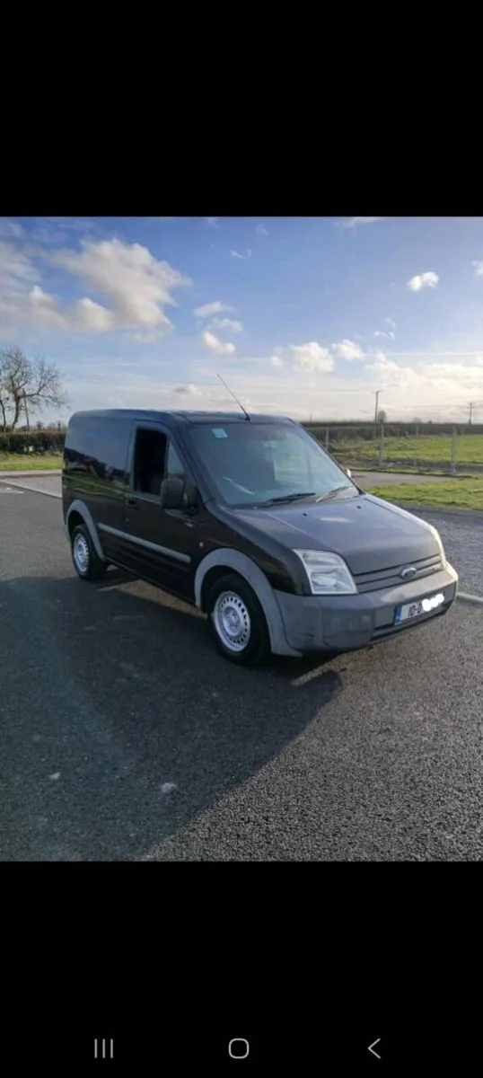 2010 transit connect new 1 year cvrt. Only 119klm - Image 1