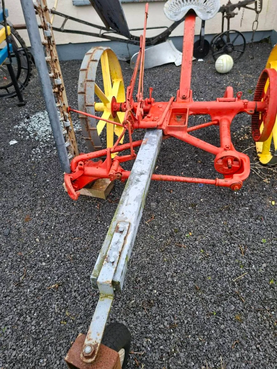 Vintage machinery - Image 3