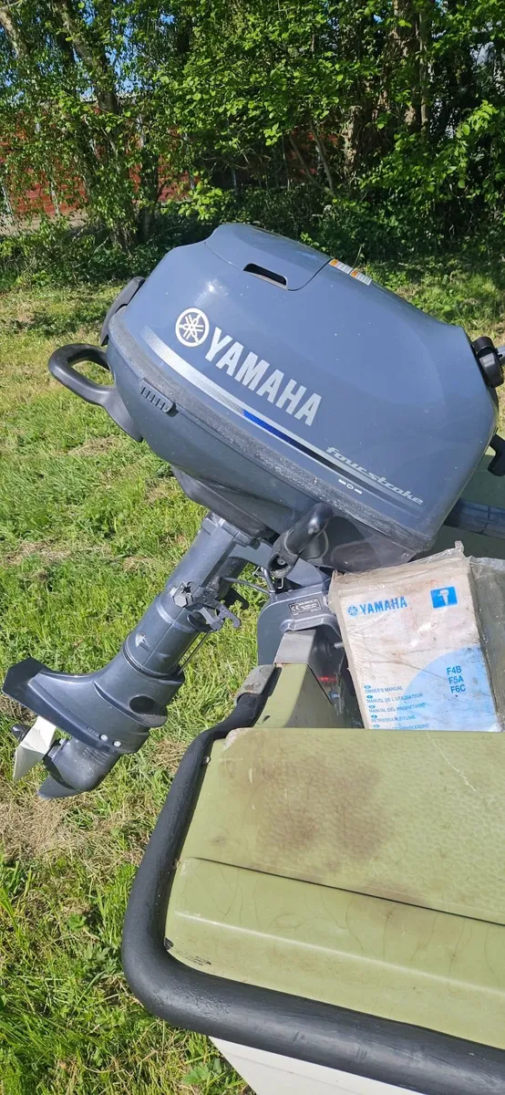 Fishing boat - Image 4