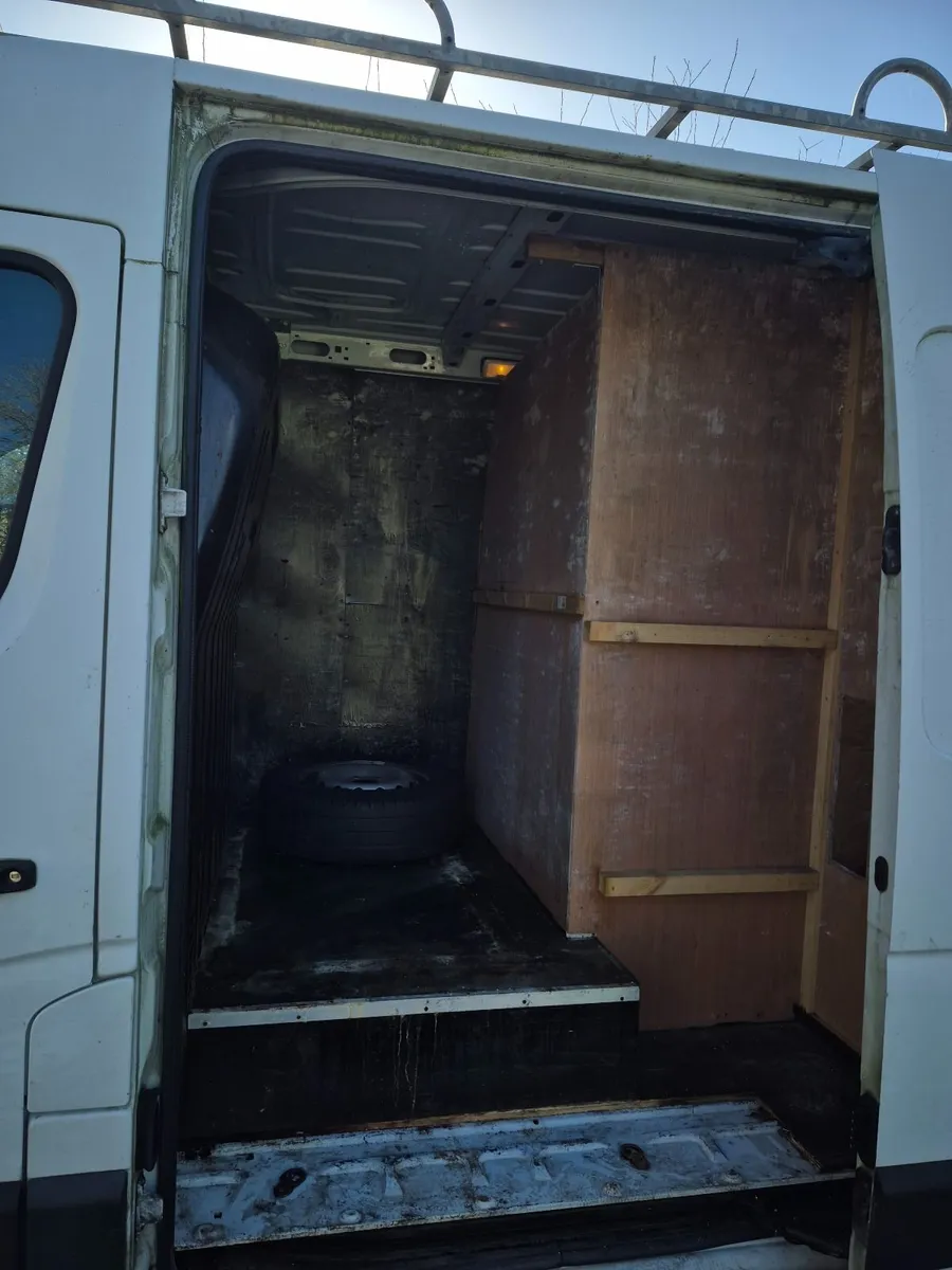 Renault Master 2016 - Image 2