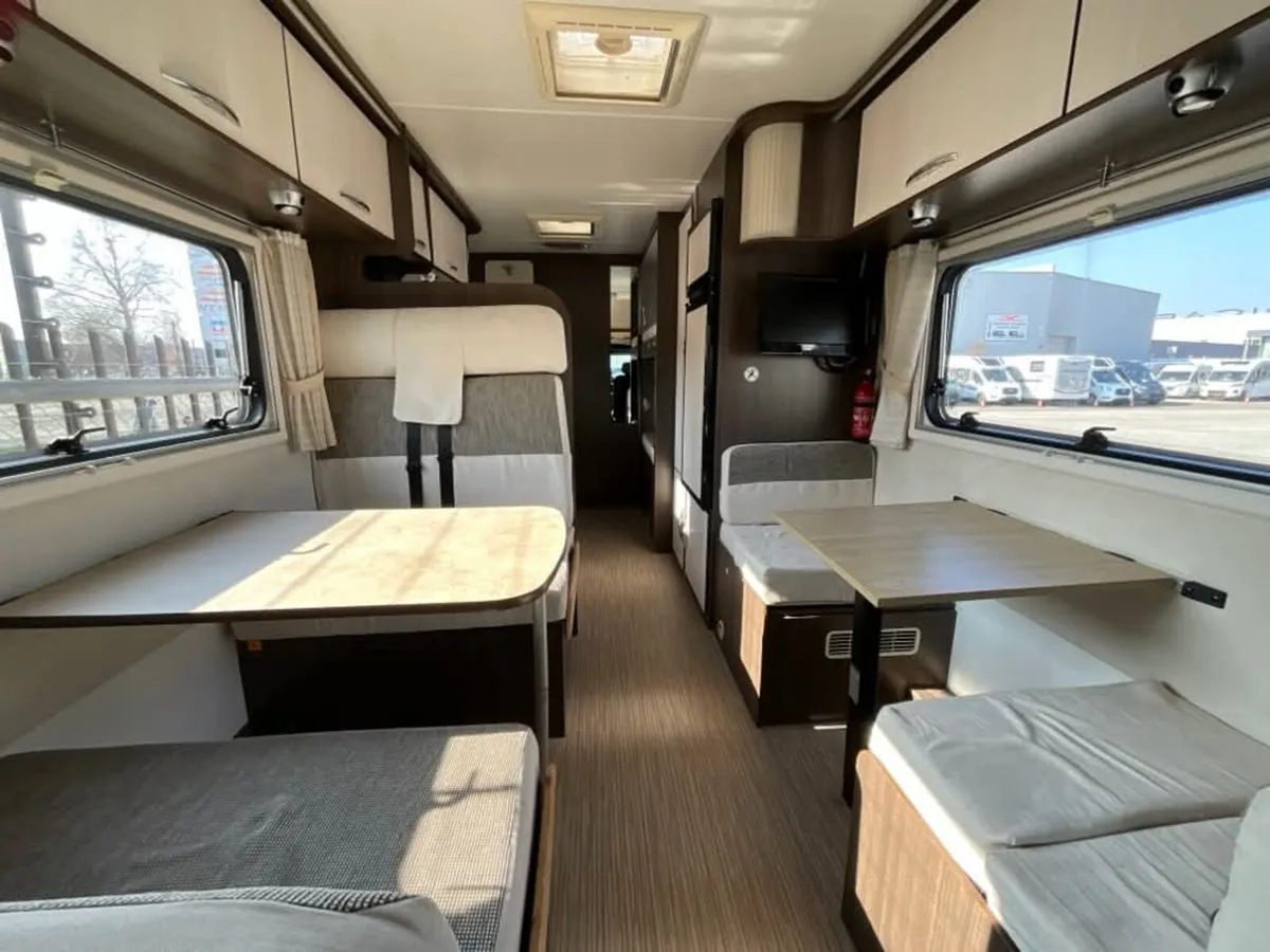 2014 7 Berth Motorhome - Image 2