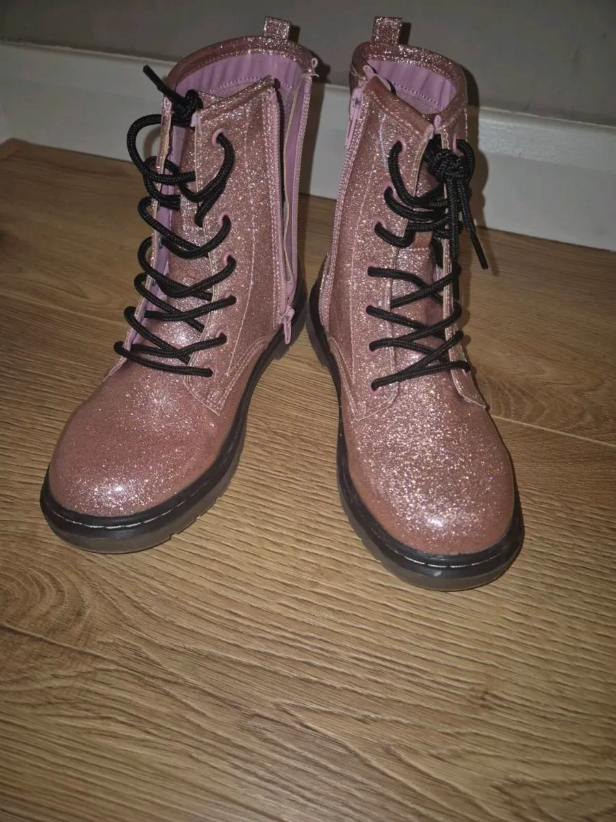 dunnes girls boots size 4 - Image 2