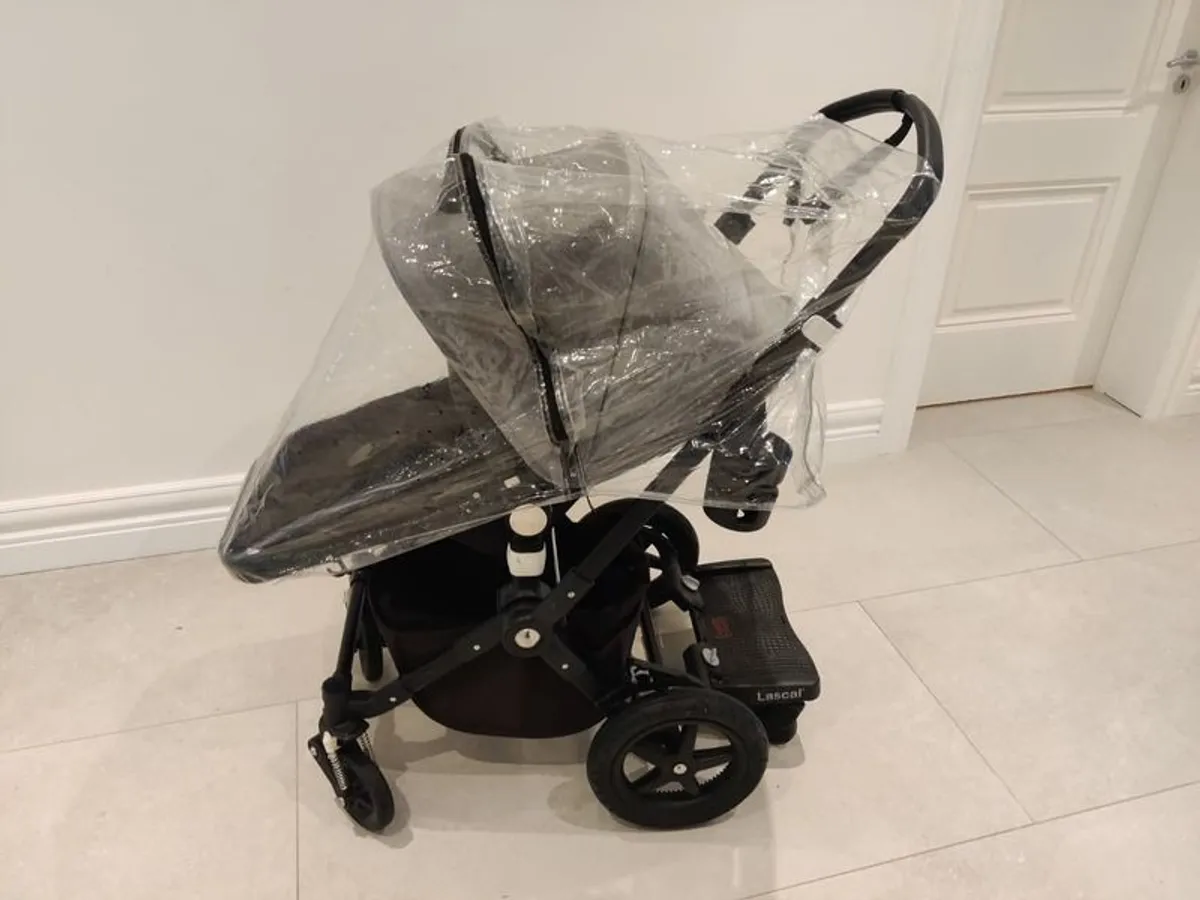 Bugaboo Cameleon 3, Toddler Step, Maxi-Cosi Isofix and Car Seat - Image 3