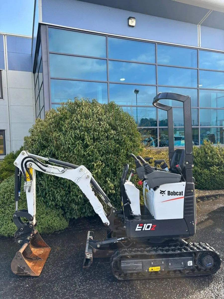 Bobcat E10z Micro Excavator - Image 1