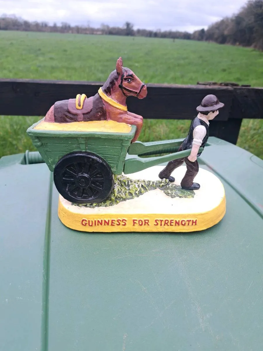 Guinness  horse cart ornament - Image 1