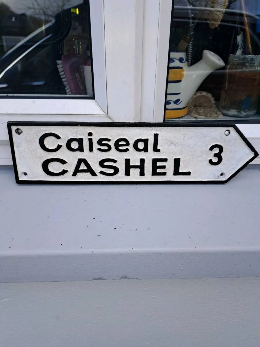 Cashal cast iron sign - Image 1
