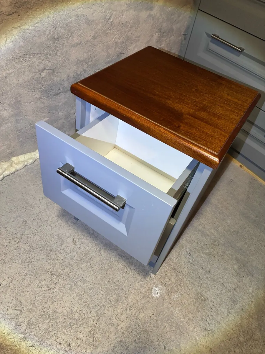 Bedroom lockers/ chest of drawers - Image 3