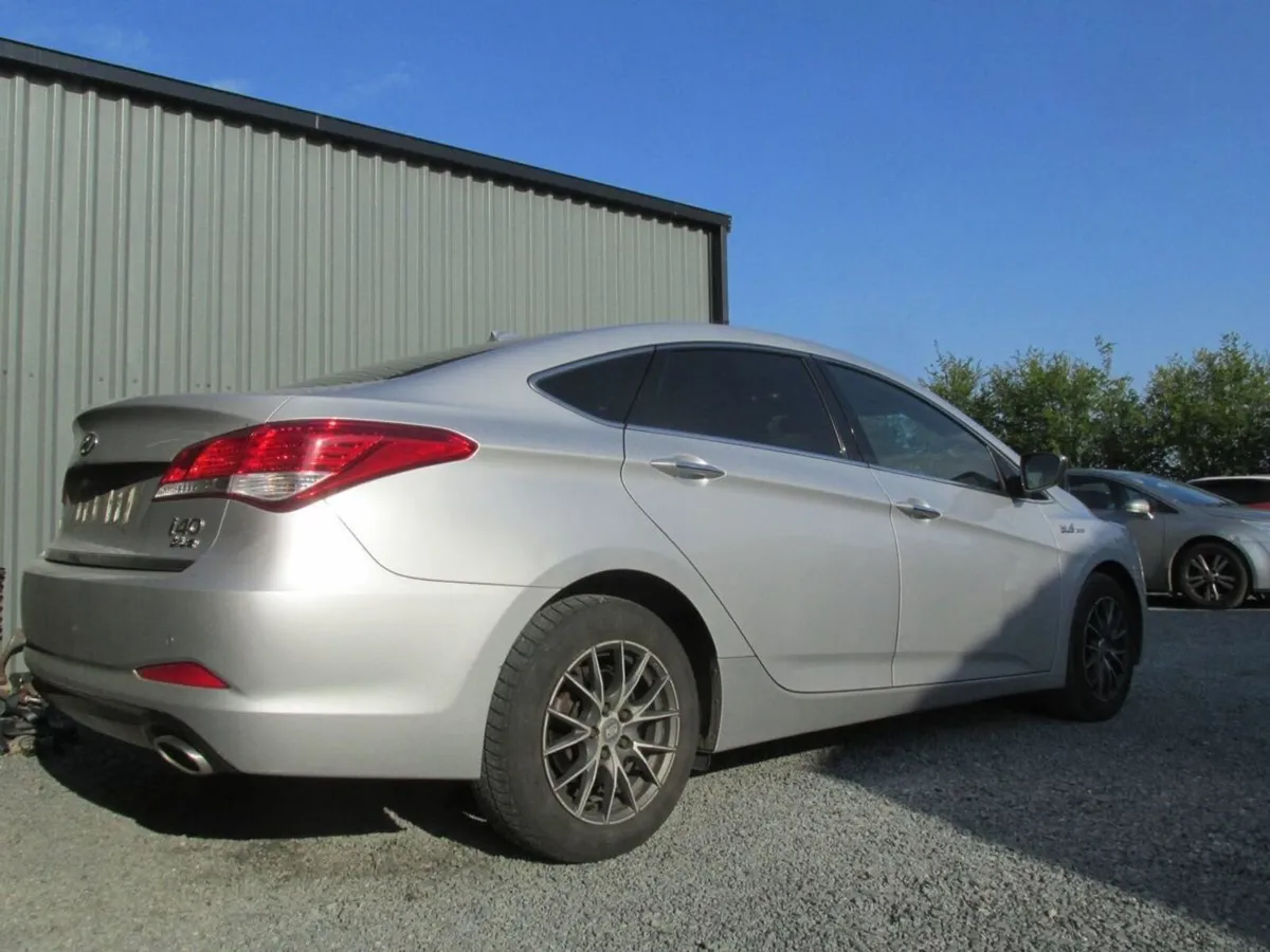 hyundai i40 i30 ix35 kia ceed KIA SPORTAGE breakin - Image 4