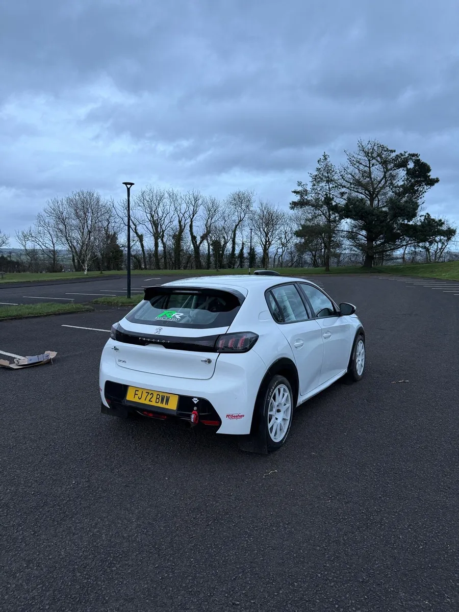 Peugeot 208 Rally4 - Image 3